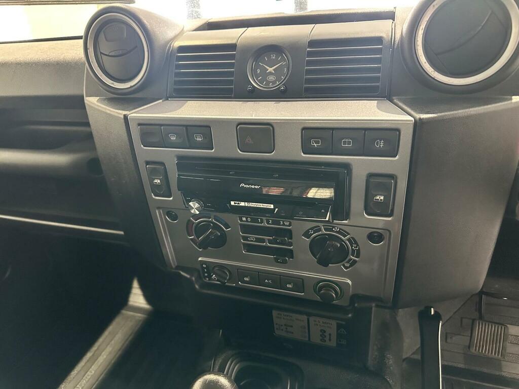 Land Rover Defender 90 2.2 Tdci Xtech Limited Edition Hard Top Suv 4Wd Sw Grey #4