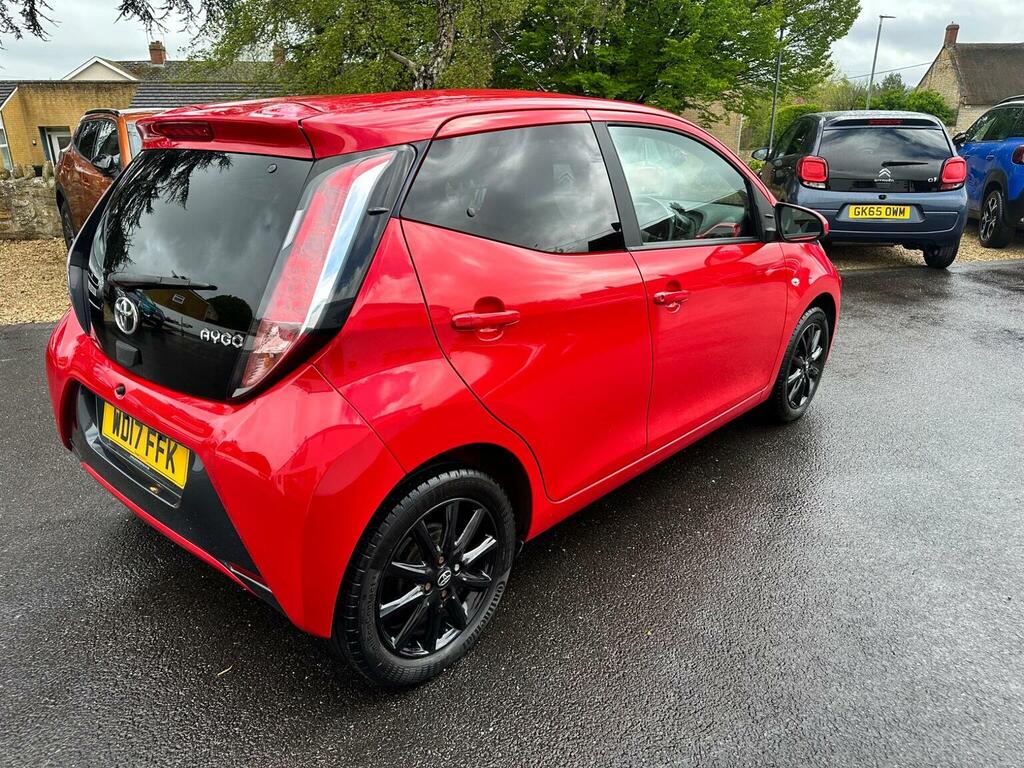 Toyota Aygo 1.0 Vvt-i X-style Euro 6 WD17FFK Red #5
