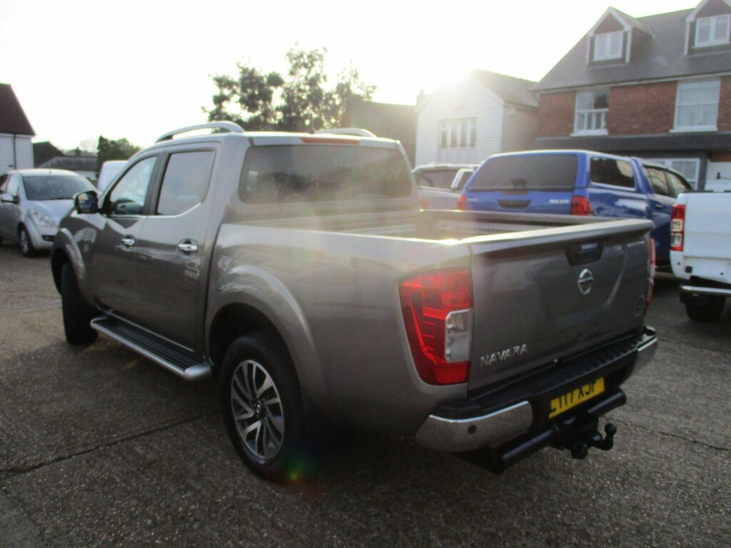 Nissan Navara 2.3 Dci Tekna 4Wd Euro 6 LT17XJF Grey #3