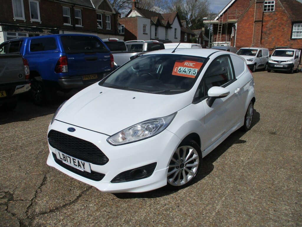 Ford Fiesta 1.5 Tdci Sport Panel Van White