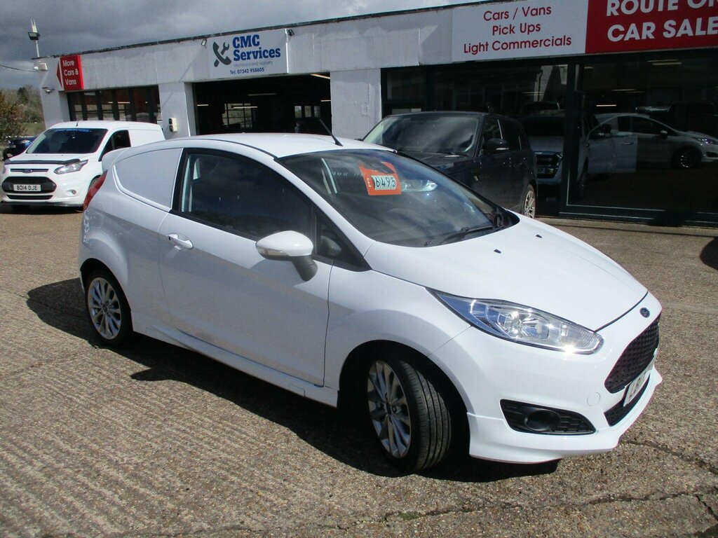 Ford Fiesta 1.5 Tdci Sport Panel Van LB17EAY White #6