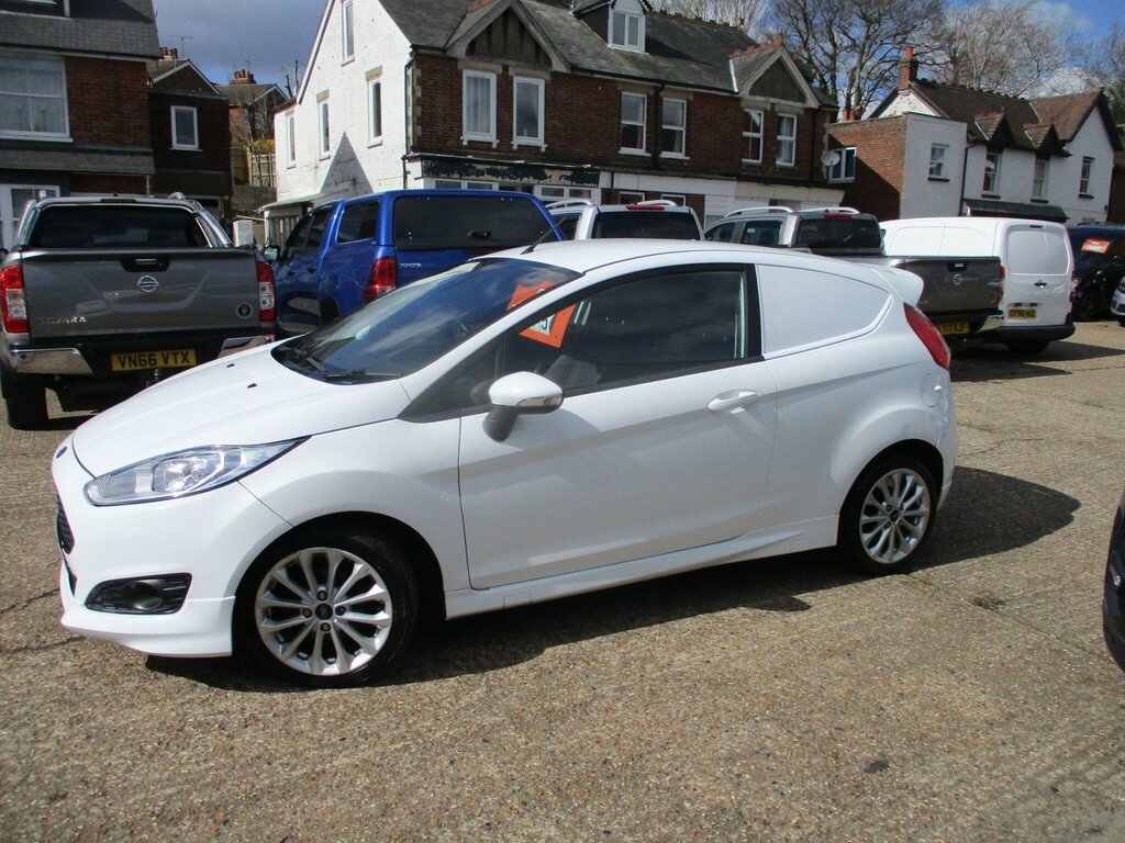 Ford Fiesta 1.5 Tdci Sport Panel Van LB17EAY White #2