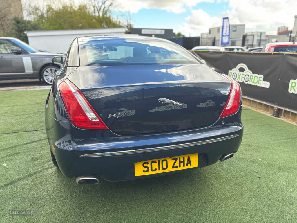 Jaguar XJ 3.0D V6 Portfolio Blue #5