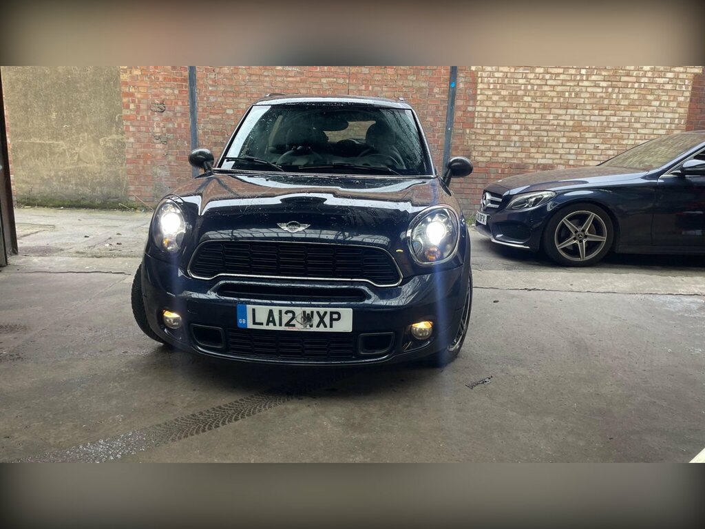Mini Countryman 1.6 Cooper S Suv All4 Euro 6 190 LA12WXP Black #3