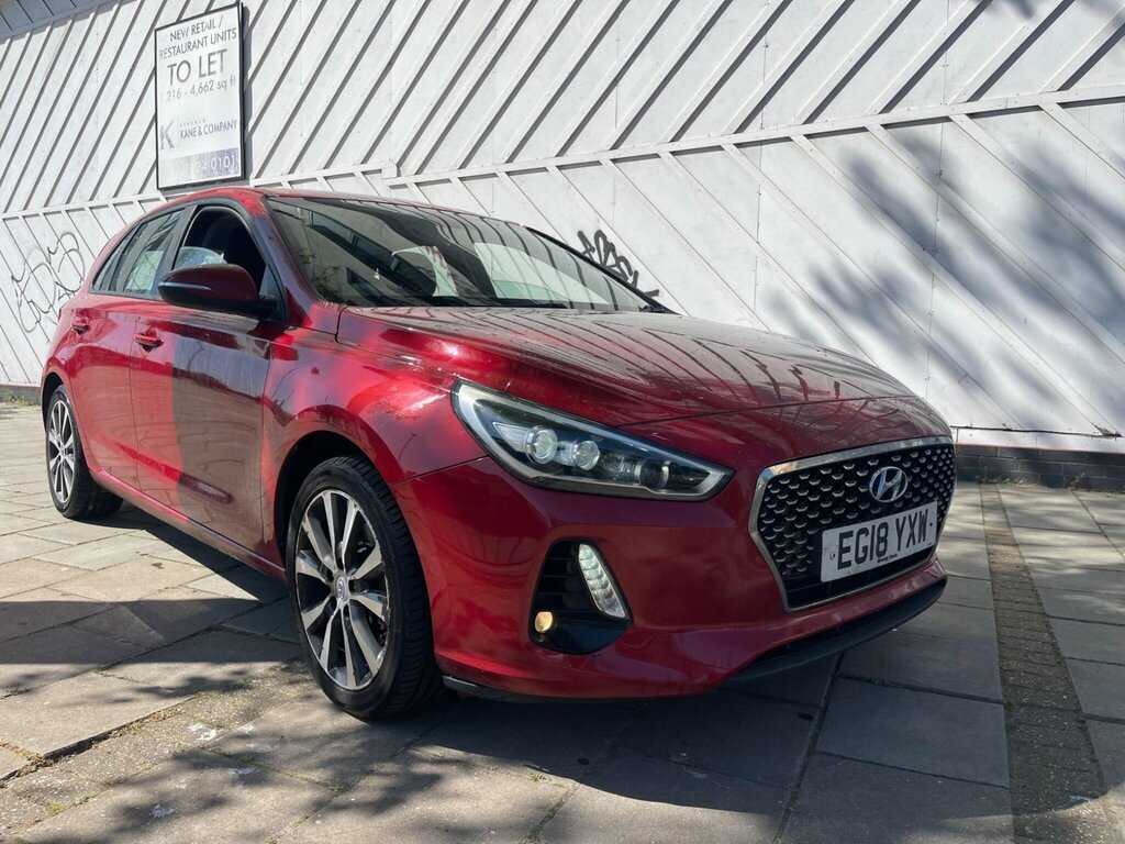 Hyundai I30 1.6 Crdi Blue Drive Se Nav Dct Euro 6 Ss Red
