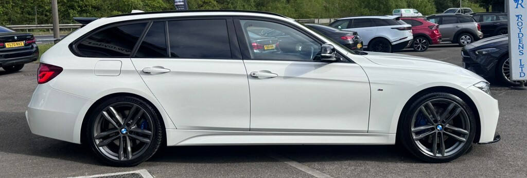 BMW 3 Series M Sport Shadow Edition Touring YK67PFG White #6