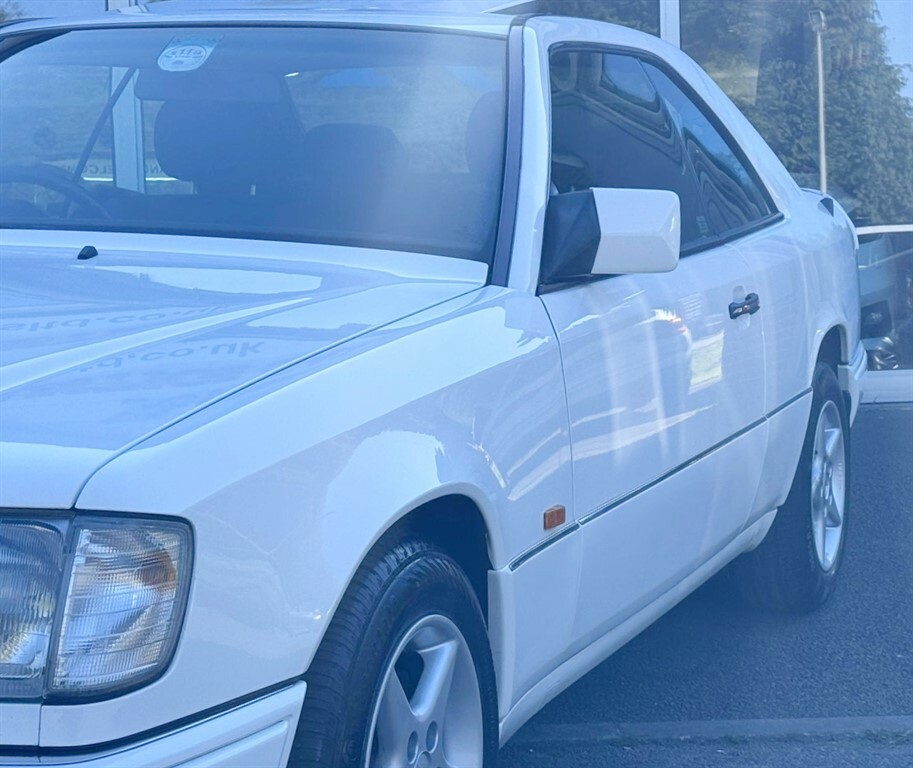 Mercedes-Benz E Class 2.2 E220 Cabriolet #7