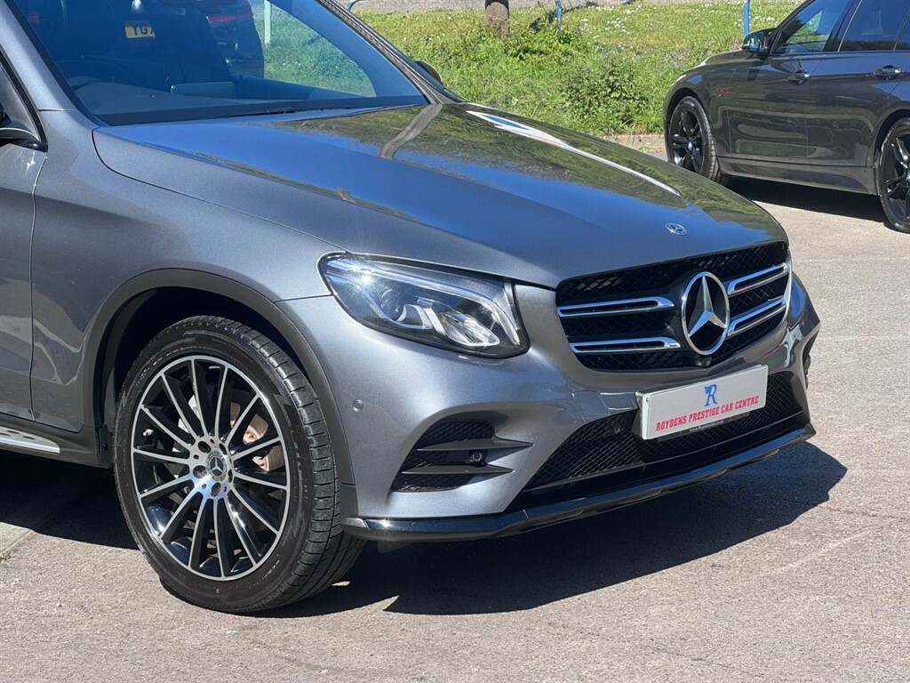 Mercedes-Benz GLC Class 4Matic Amg Night Edition Premium Plus WD19YCY Grey #2