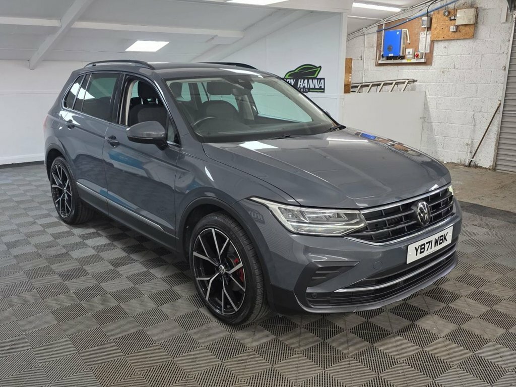 Volkswagen Tiguan 1.5 Tsi Life Suv Euro 6 S S 1 YB71WBK Grey #4
