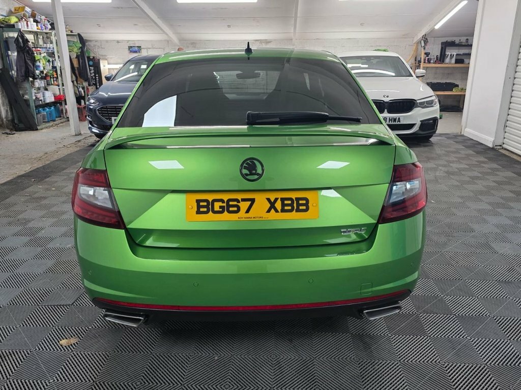 Skoda Octavia 2.0 Tdi Vrs Hatchback Euro 6 S BG67XBB Green #2