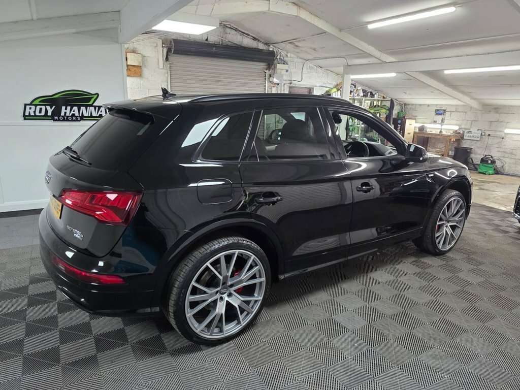 Audi Q5 2.0 Tfsie 50 S Line Suv Plug-in Hybrid Black #5