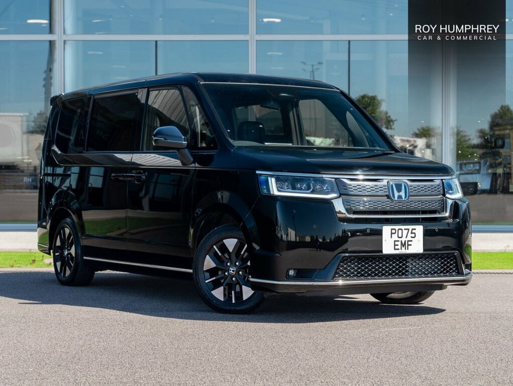 Honda StepWagon Mpv PO75EMF Black