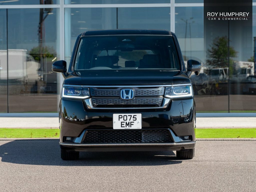 Honda StepWagon Mpv PO75EMF Black #4