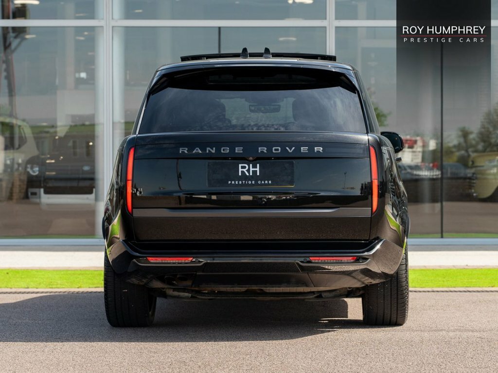 Land Rover Range Rover 3.0 D350 Mhev Suv 4W AV73UAR Black #5