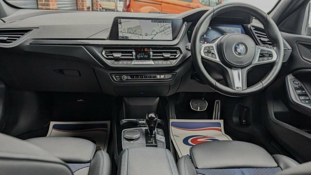 BMW 1 Series 1.5 118I M Sport Lcp Hatchback Dct Eu EA72YWV Black #3