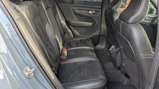Volvo XC40 1.5 T3 R-design Suv Euro 6 S S YN22PHX Grey #6