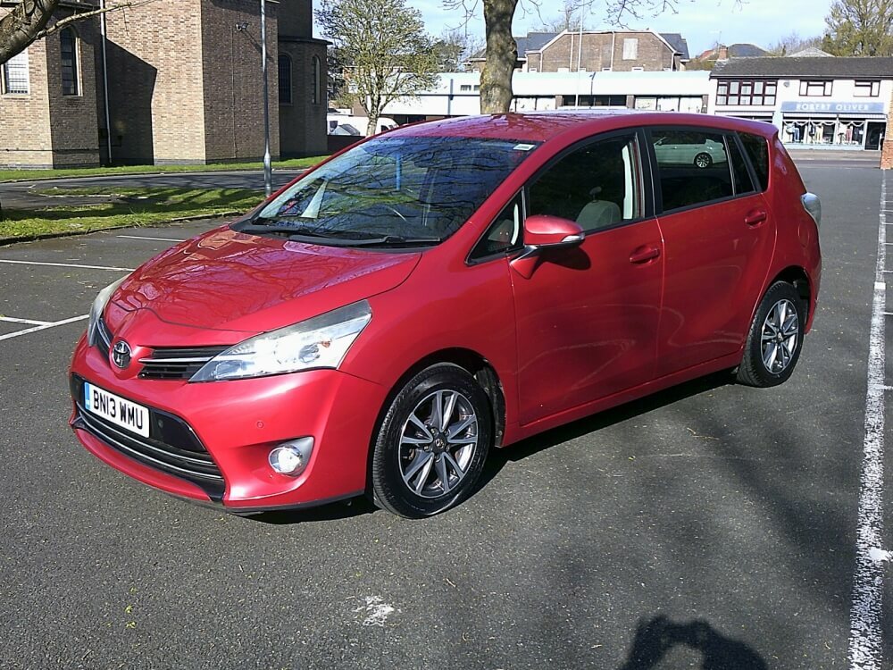 Toyota Verso 1.8 Icon 7-Seater Mpv