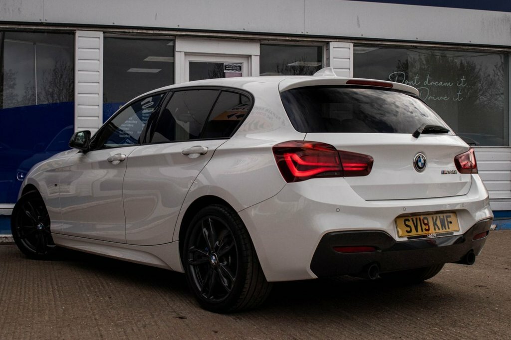 BMW 1 Series 3L Shadow Edition SV19KWF White #5
