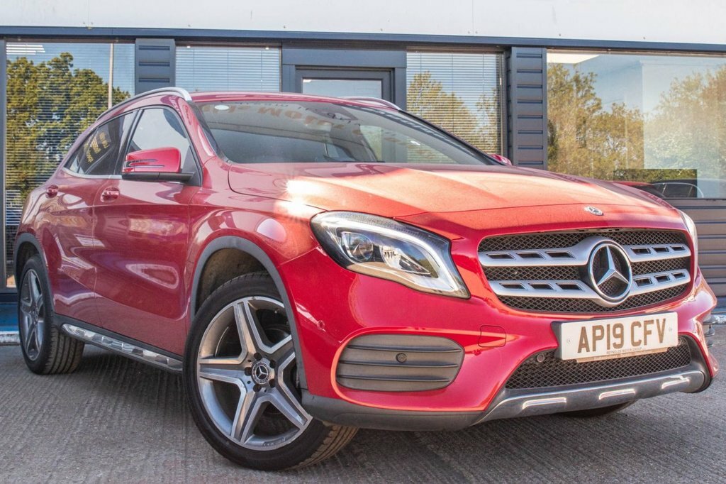 Mercedes-Benz GLA Class 1.6L Amg Line Red