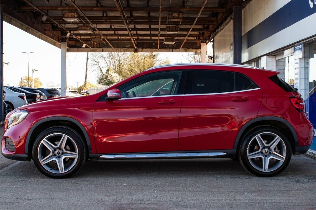 Mercedes-Benz GLA Class 1.6L Amg Line AP19CFV Red #4