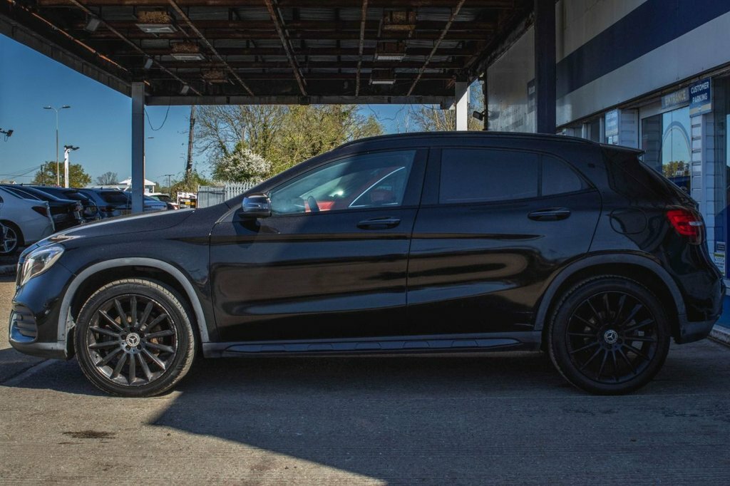 Mercedes-Benz GLA Class 2L Amg Line LG67YRA Black #4