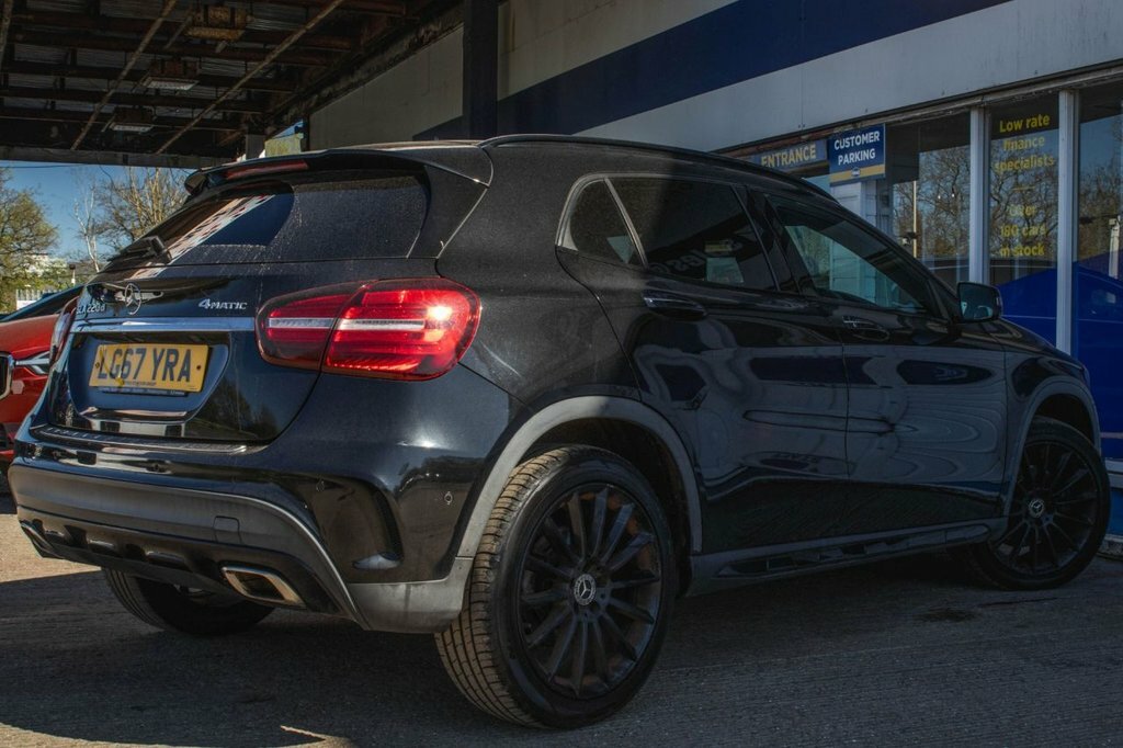 Mercedes-Benz GLA Class 2L Amg Line LG67YRA Black #5