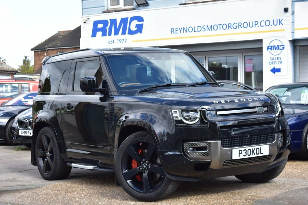 Land Rover Defender 3L X Black