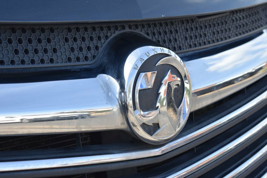 Vauxhall Vivaro 1.6L Sportive EF67KDN Black #6