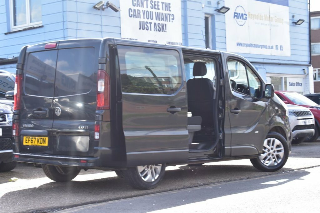 Vauxhall Vivaro 1.6L Sportive EF67KDN Black #3
