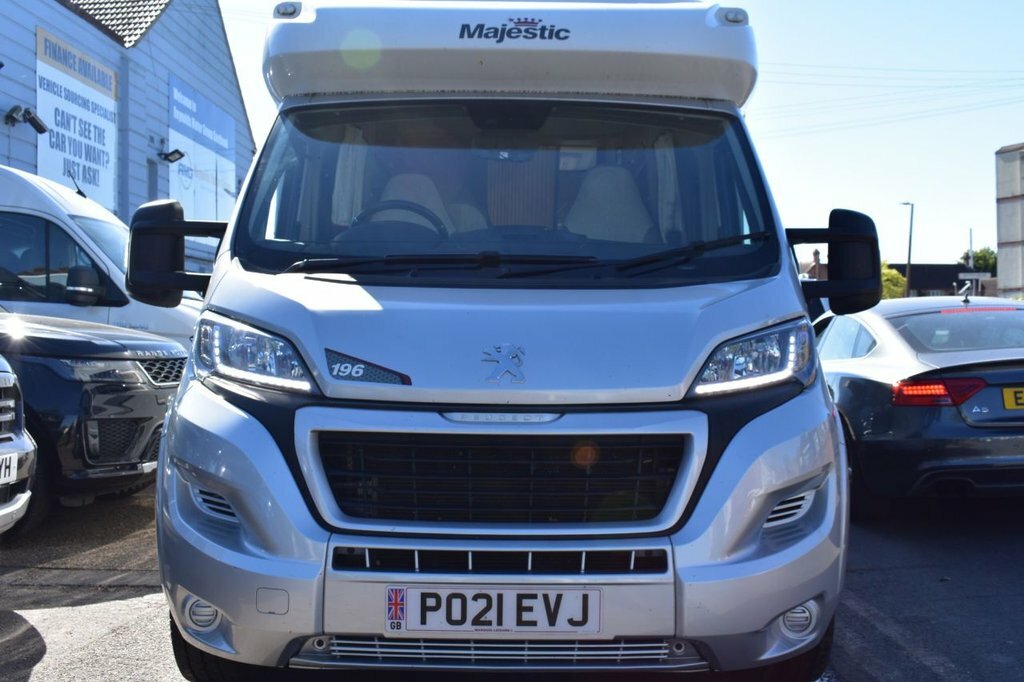 Peugeot Boxer Estate PO21EVJ White #4