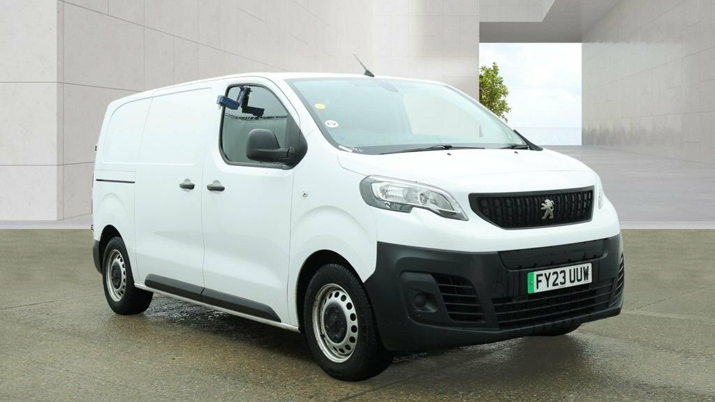 Peugeot E-Expert Mpv White