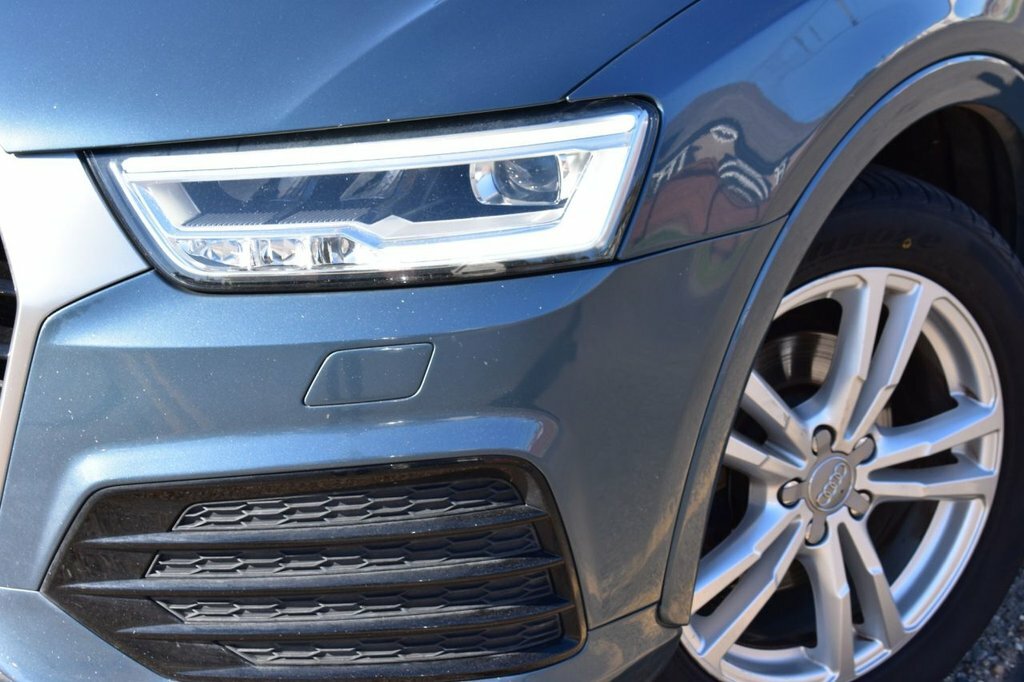 Audi Q3 2L S Line CV66BKF Blue #2