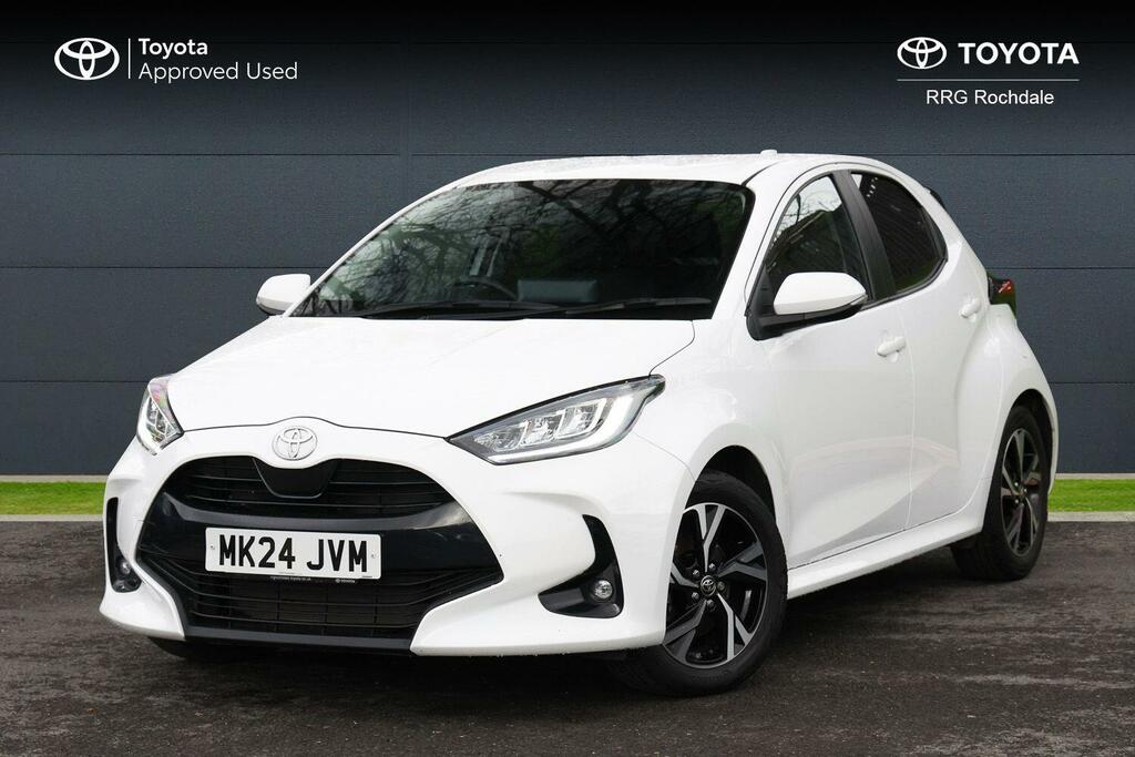 Toyota Yaris 1.5 Vvt-h Design E-cvt Euro 6 Ss MK24JVM White #3