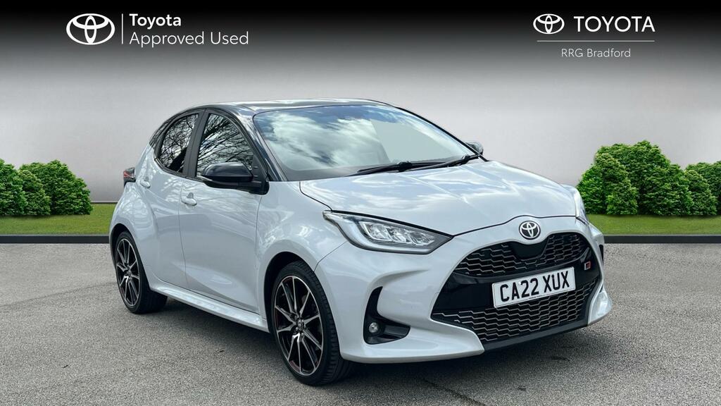 Toyota Yaris 1.5 Vvt-h Gr Sport E-cvt Euro 6 Ss Grey