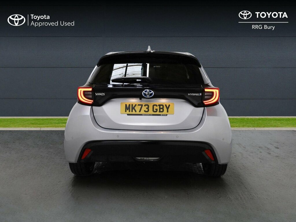 Toyota Yaris 1.5 Vvt-h Excel E-cvt Euro 6 Ss MK73GBY Silver #6