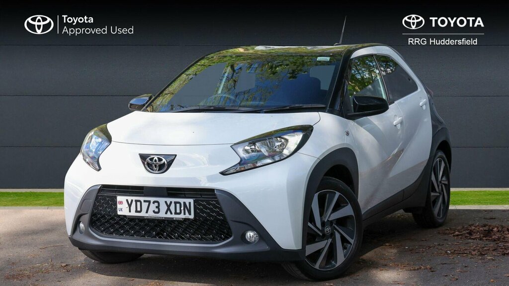 Toyota Aygo X 1.0 Vvt-i Edge Euro 6 Ss YD73XDN White #2
