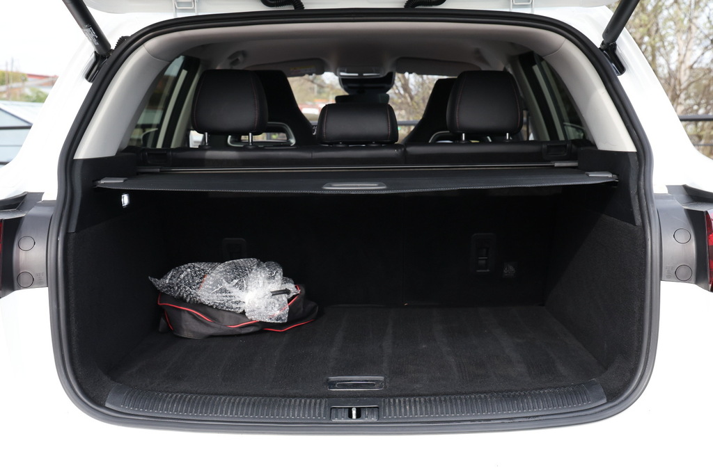 MG HS 1.5 T-gdi Phev Trophy LC24GPV White #6