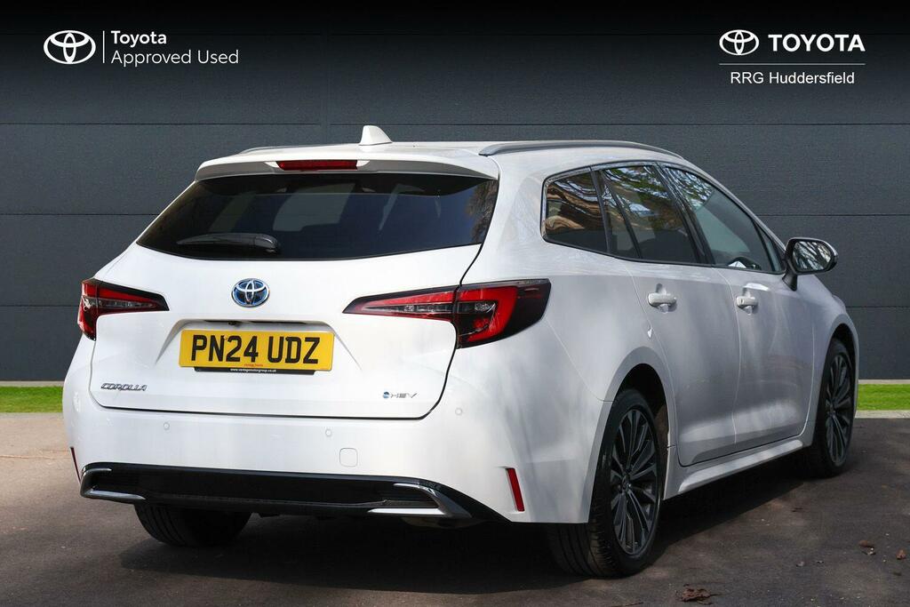 Toyota Corolla 1.8 Vvt-h Design Touring Sports Cvt Euro 6 Ss 5 PN24UDZ White #2