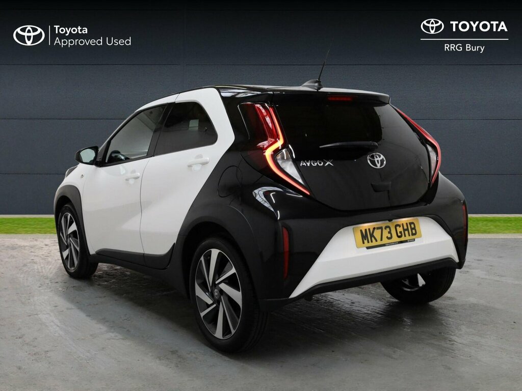Toyota Aygo X 1.0 Vvt-i Edge Euro 6 Ss MK73GHB White #4