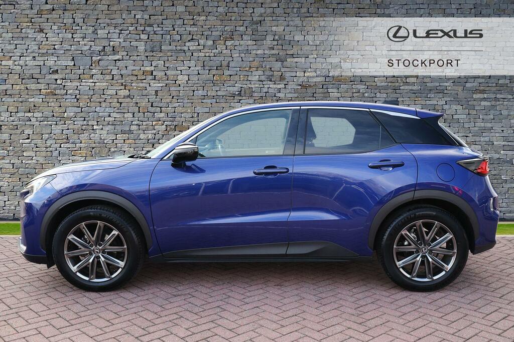 Lexus LBX 1.5 Vvt-ie Premium Plus Suv Hybrid E-cv GV74PGY Blue #5