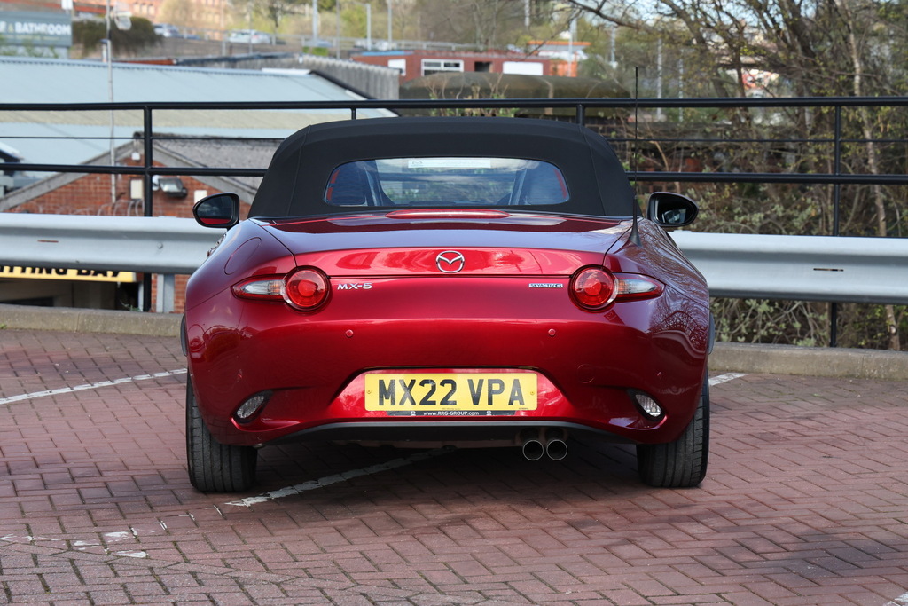 Mazda MX-5 1.5 132 Sport Red #5