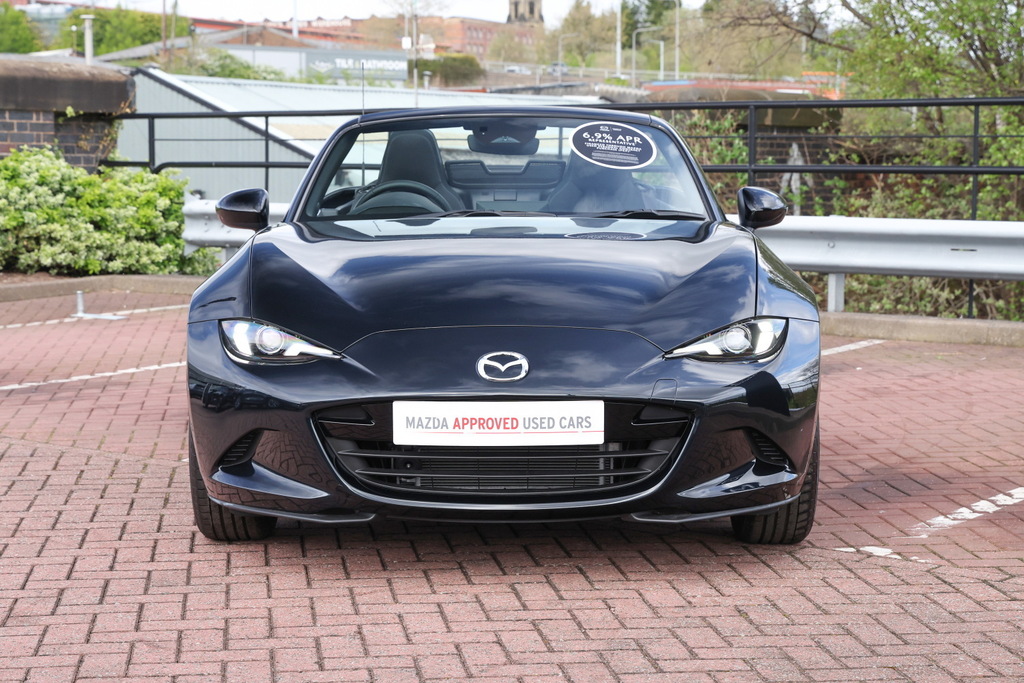 Mazda MX-5 1.5 132 Prime-line ML26WLW Black #2