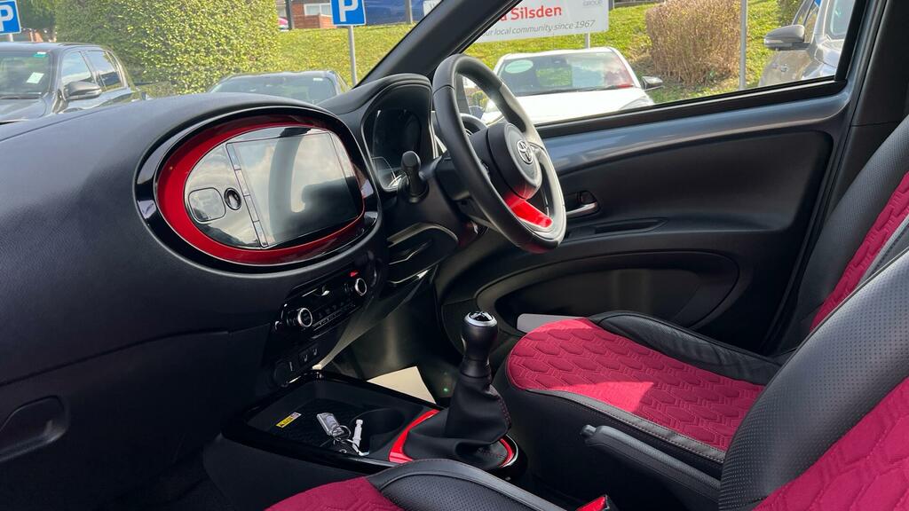 Toyota Aygo X 1.0 Vvt-i Undercover Euro 6 Ss YA23LPV Grey #5
