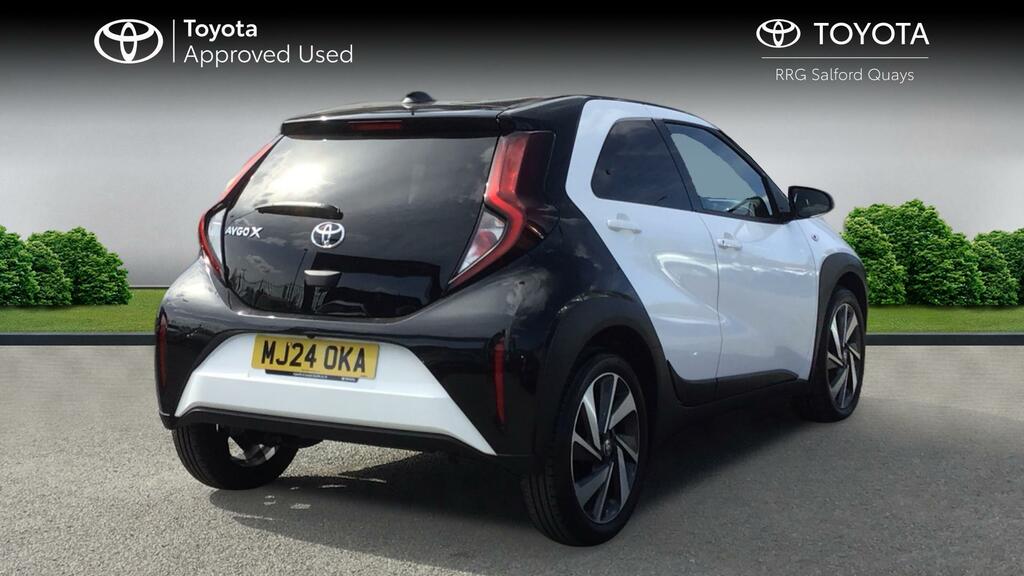 Toyota Aygo X 1.0 Vvt-i Edge Euro 6 Ss MJ24OKA White #2