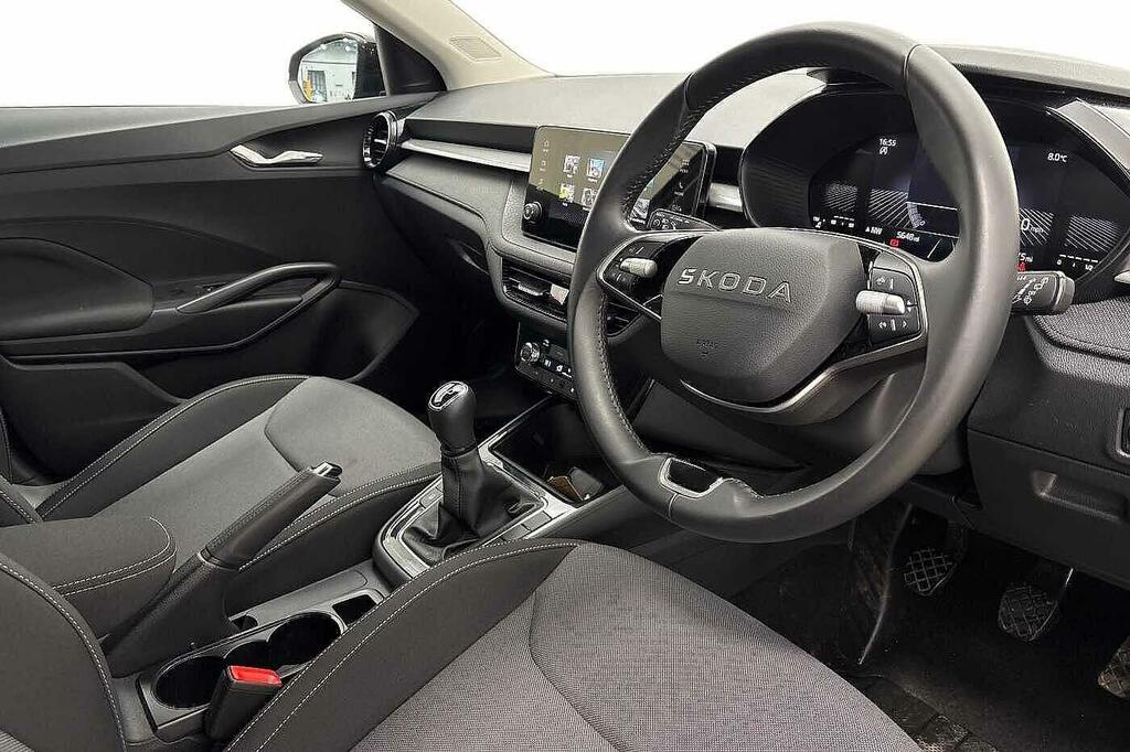 Skoda Fabia 1.0 Tsi Se Edition GF25YXL Black #6