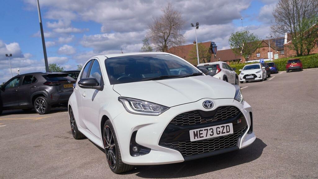 Toyota Yaris 1.5 Vvt-h Gr Sport E-cvt Euro 6 Ss ME73GZD #5
