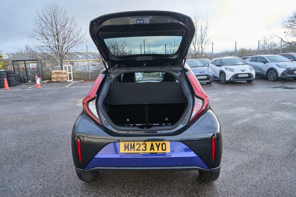 Toyota Aygo X 1.0 Vvt-i Edge Euro 6 Ss MM23AYO #6
