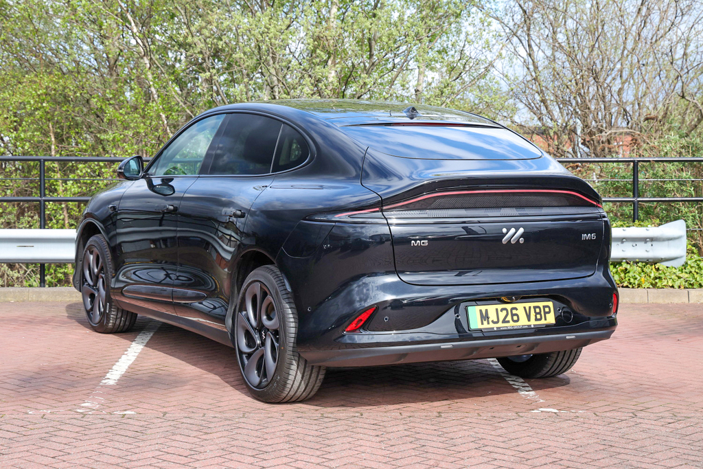 MG IM6 553Kw Performance 100Kwh Awd MJ26VBP Black #3
