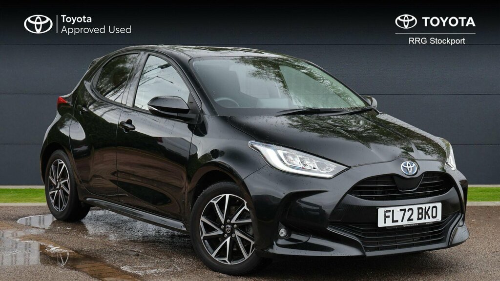 Toyota Yaris 1.5 Vvt-h Design E-cvt Euro 6 Ss FL72BKO Black
