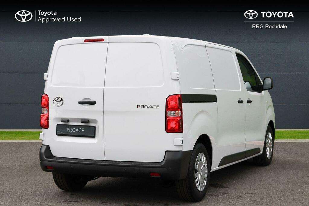 Toyota PROACE 1.5D Icon Medium Panel Van Mwb Euro 6 Ss 6Dr  #2